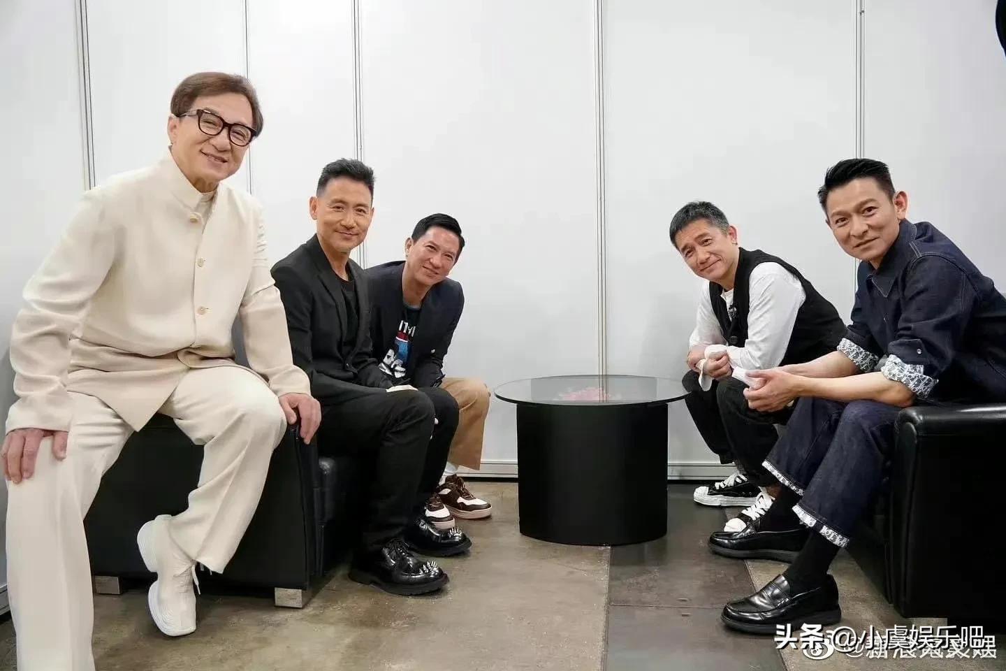 成龙张学友谢霆锋张家辉同框.梁朝伟刘德华20年再度合作