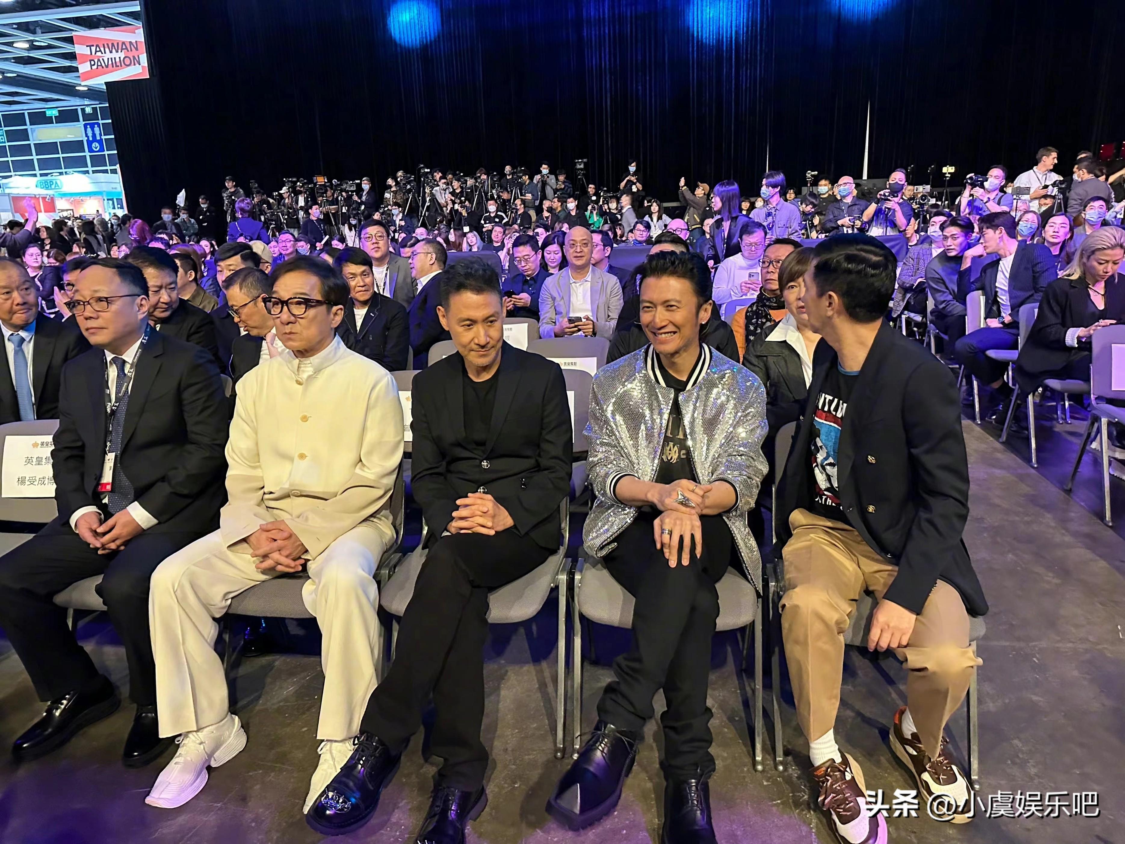 成龙张学友谢霆锋张家辉同框.梁朝伟刘德华20年再度合作