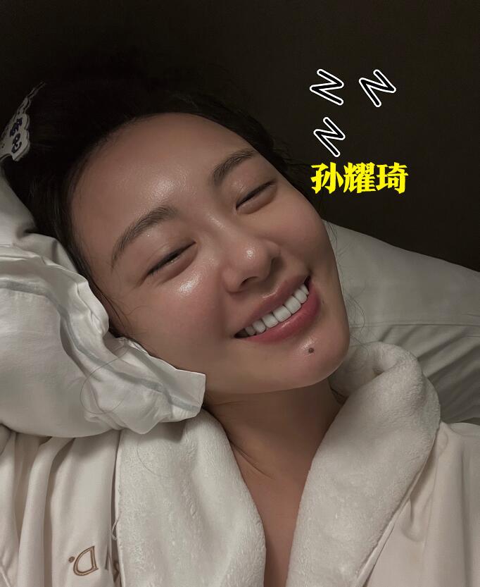 孙耀琦发文控诉四字演员到底是谁?易烊千玺还是迪丽热巴呢?